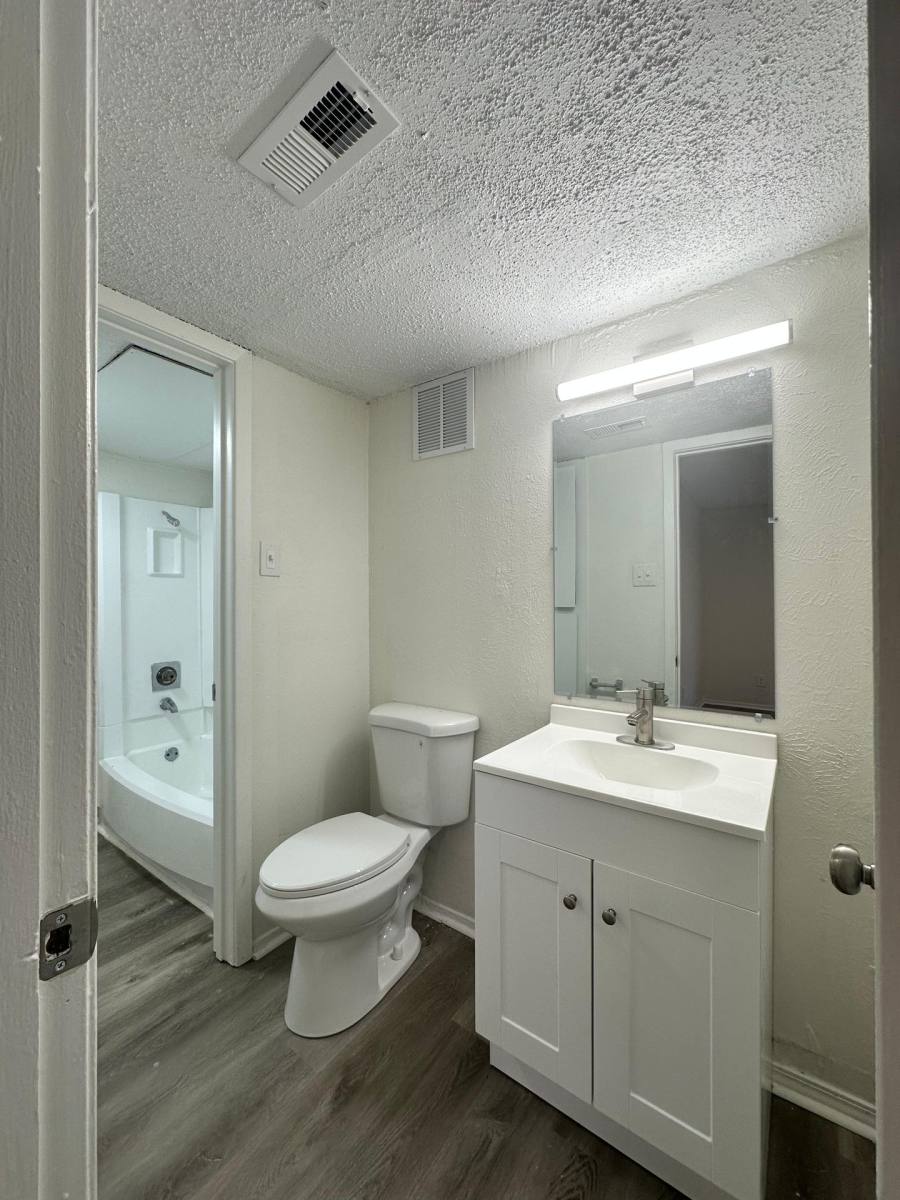 Apartment for rent at 948 Whittington Ave, Hot Springs National Park, AR 71901