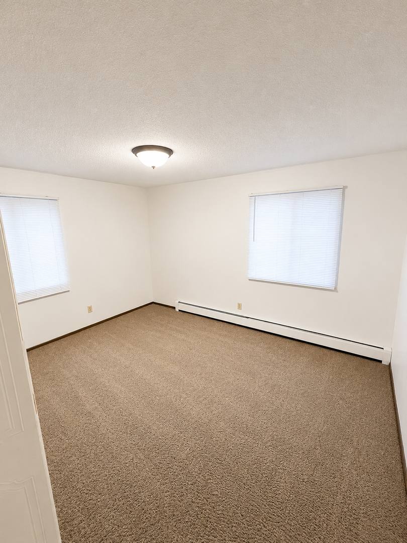1881 Mechanic Ave, St. Paul, MN 55119 - Apartment for Rent - Image 1