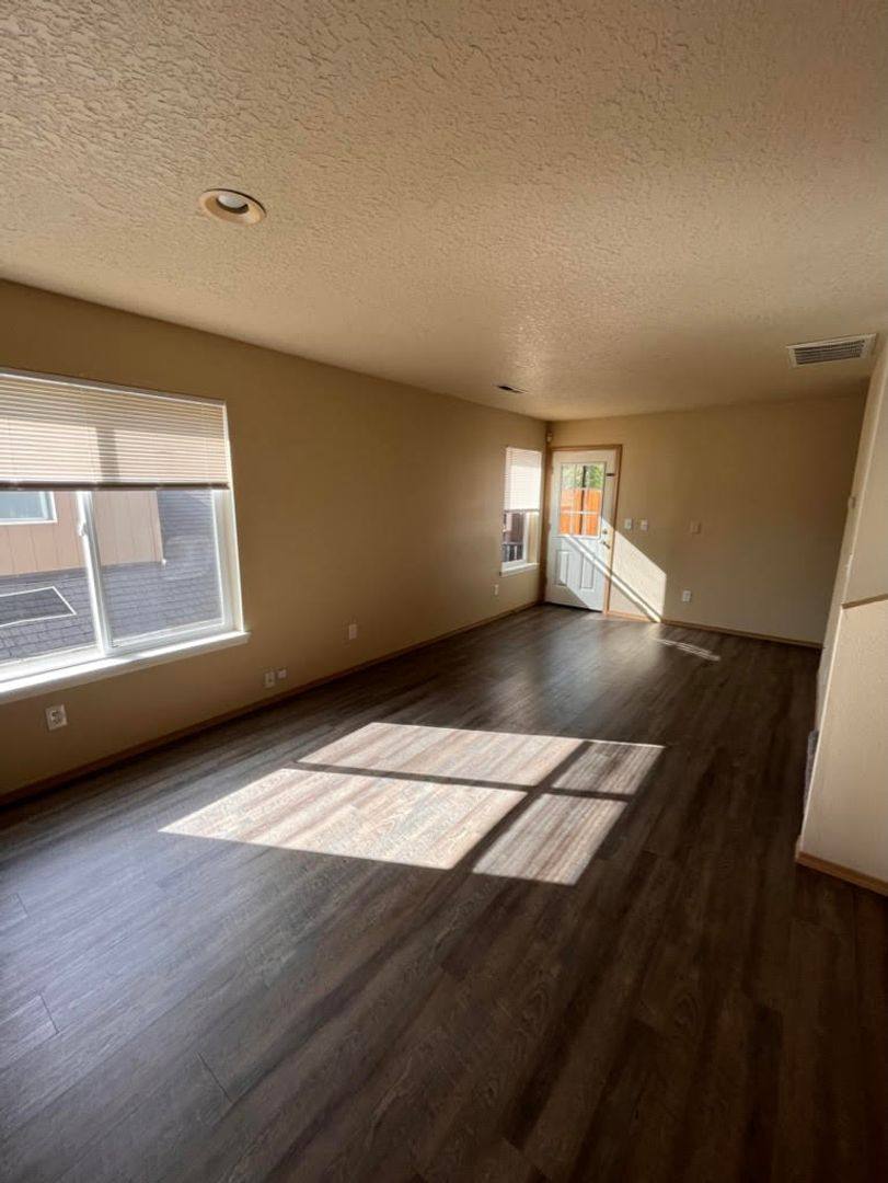 Townhouse for rent at 14154-14198 SE Summerfield Loop, Happy Valley, OR 97086