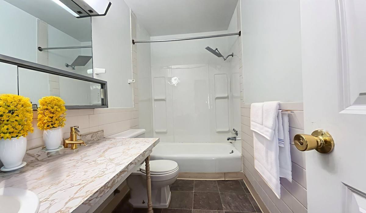 Apartment for rent at 720 W Centennial Ave, Muncie, IN 47303