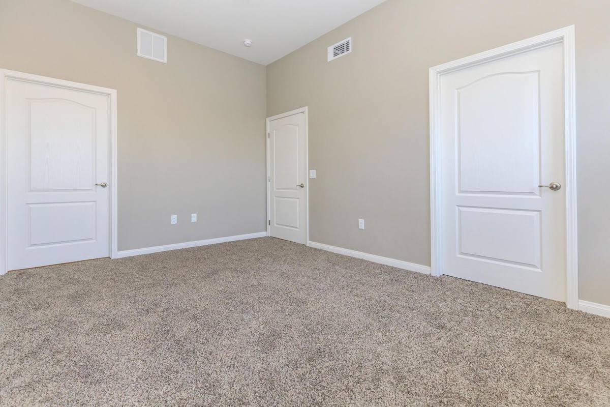 Apartment for rent at 5201 Gasol Court, Bakersfield, CA 93313
