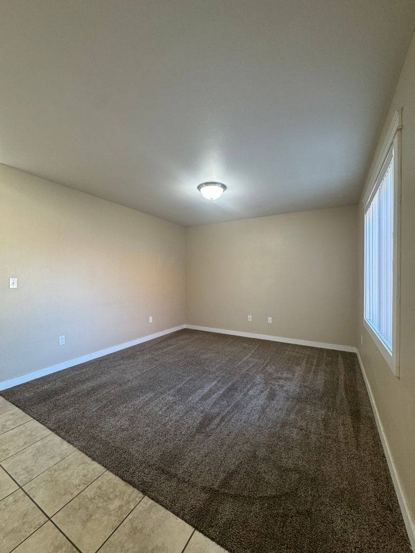 Apartment for rent at 2235 Airport Rd, Ellensburg, WA 98926