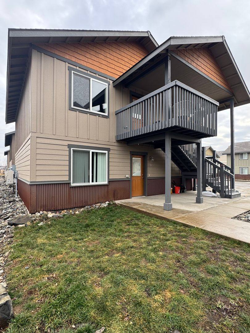 Apartment for rent at 2235 Airport Rd, Ellensburg, WA 98926