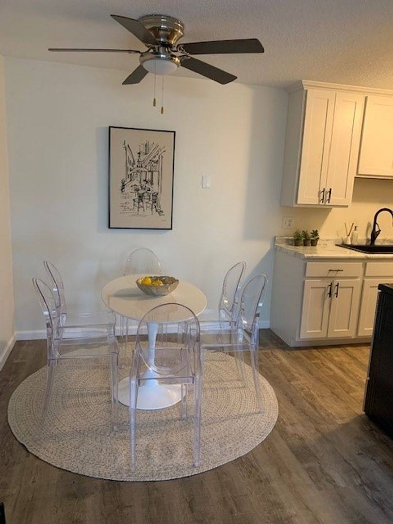 Apartment for rent at 7180 Silver Lake Rd, Saint Paul, MN 55112