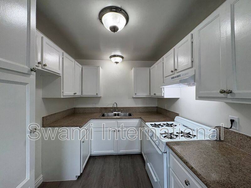 Apartment for rent at 3615 W 104th St #15, Inglewood, CA 90303