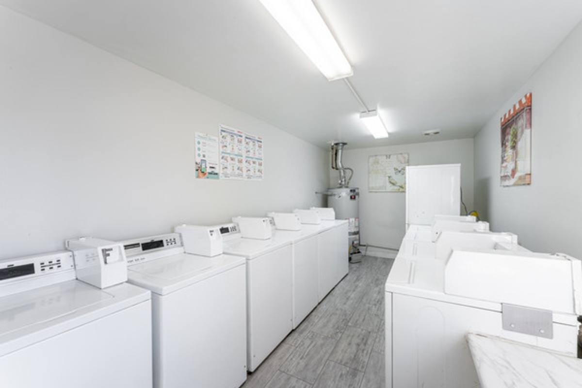 Apartment for rent at 1032 N Lilac Ave, Rialto, CA 92376