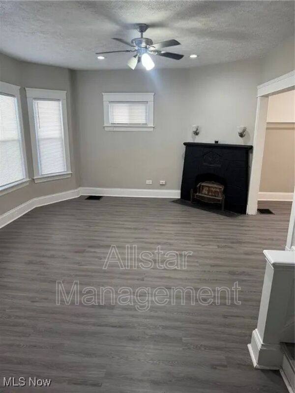 House for rent at 521 E 109th St, Cleveland, OH 44108