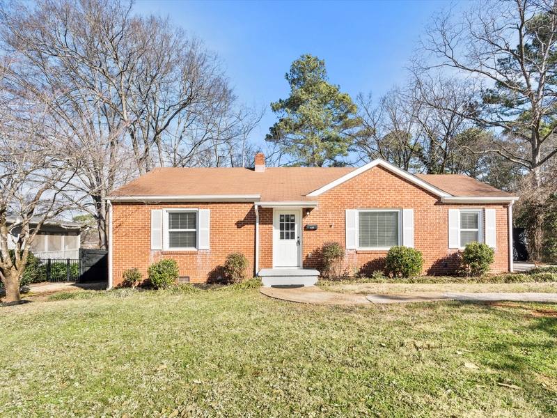 House for rent at 1403 Lowell Dr SE, Huntsville, AL 35801