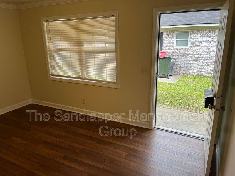 Apartment for rent at 634 Cashew St #B, Charleston, SC 29407