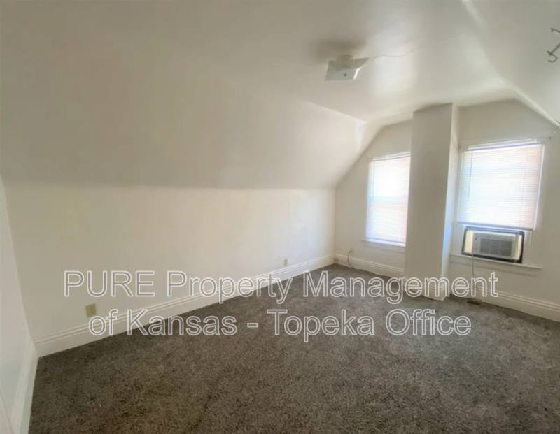 House for rent at 416 SW Clay St, Topeka, KS 66606