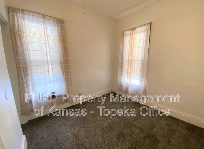House for rent at 416 SW Clay St, Topeka, KS 66606