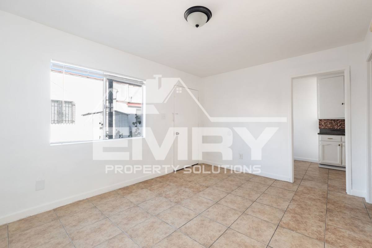 Apartment for rent at 2534 Hill St, Huntington Park, CA 90255