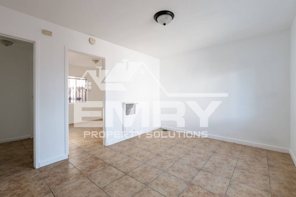 Apartment for rent at 2534 Hill St, Huntington Park, CA 90255
