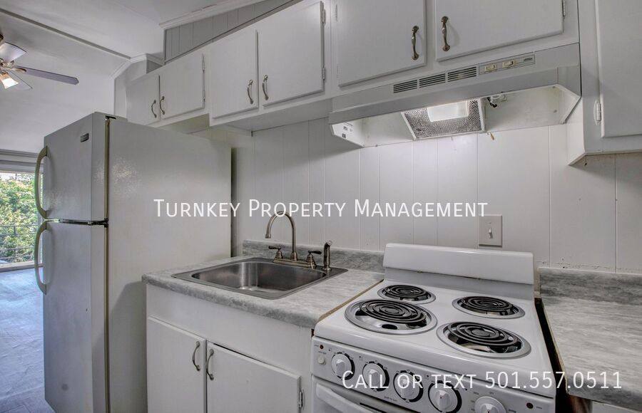 Apartment for rent at 4700 Lynn Lane, North Little Rock, AR 72118