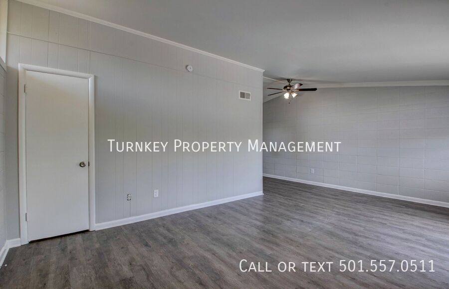 Apartment for rent at 4700 Lynn Lane, North Little Rock, AR 72118