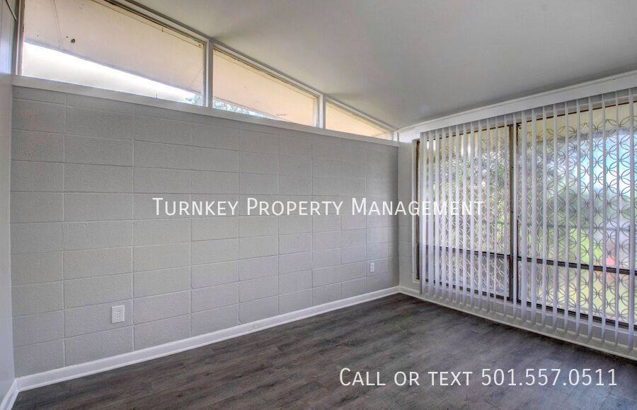 Apartment for rent at 4700 Lynn Lane, North Little Rock, AR 72118