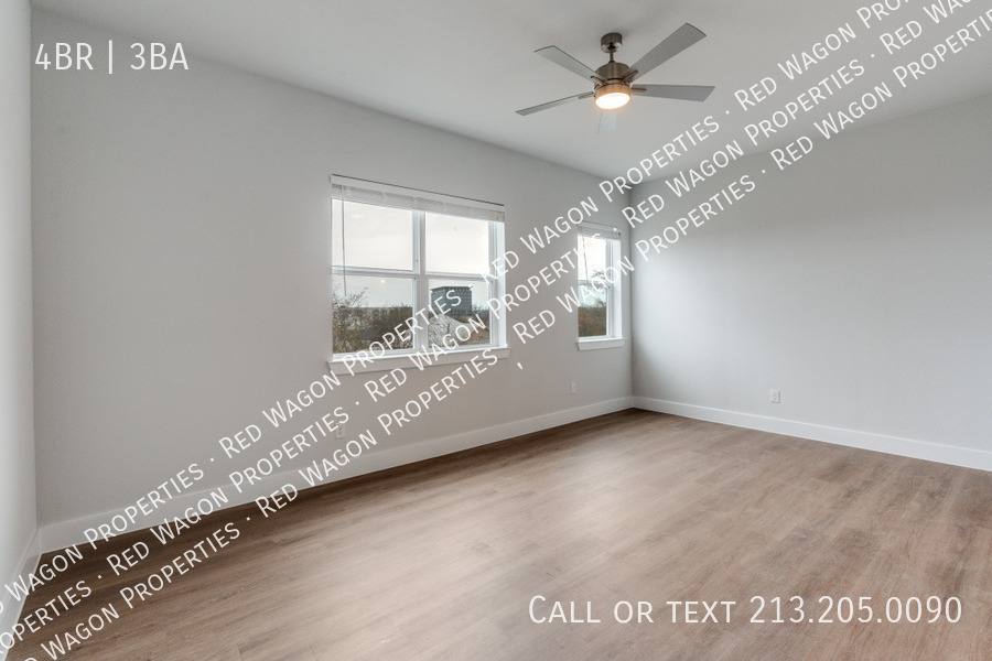 Apartment for rent at 330 E Carson St, San Antonio, TX 78208