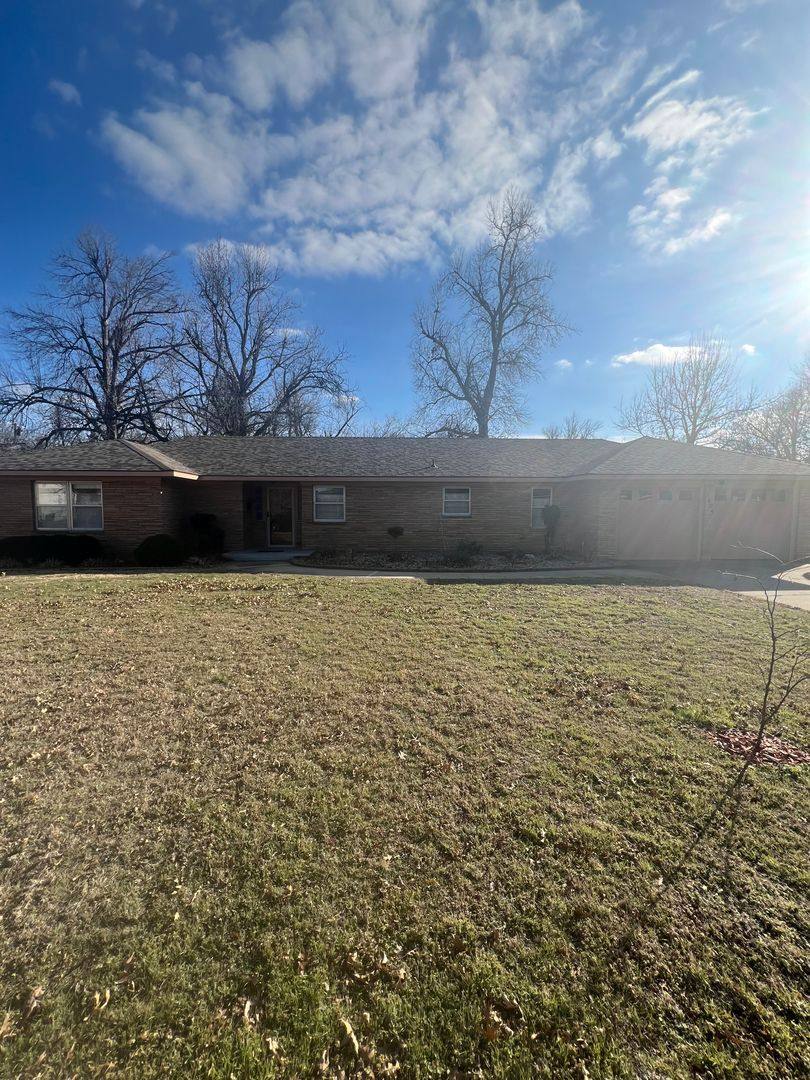 House for rent at 1404 Melrose Dr, Norman, OK 73069