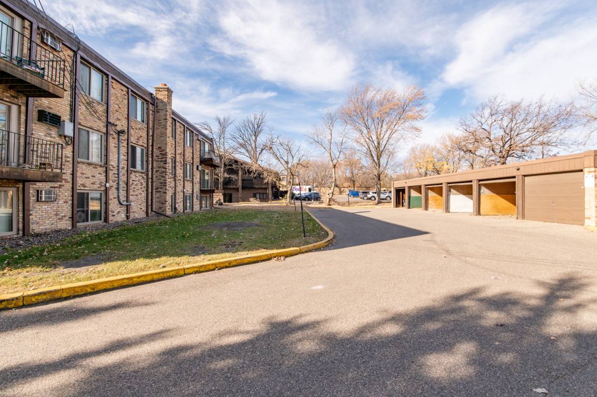 Apartment for rent at 8420 N 42nd Ave, Minneapolis, MN 55427