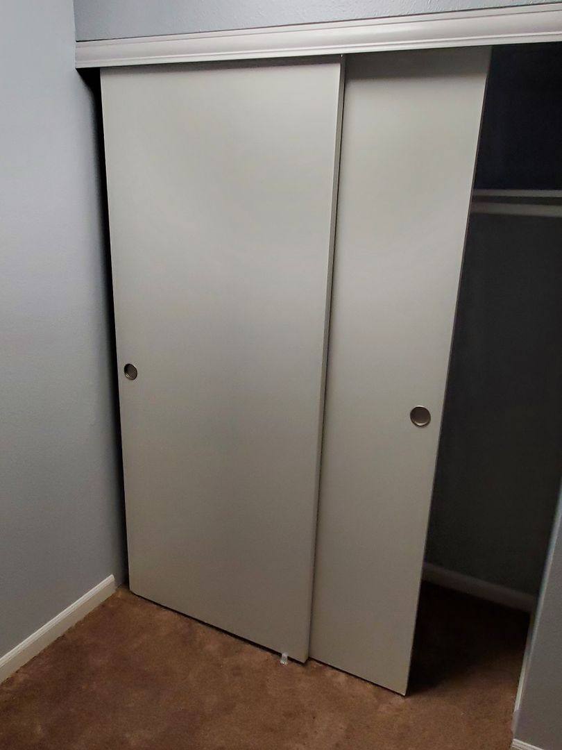 Apartment for rent at 2220 SW 337th Place, Federal Way, WA 98023