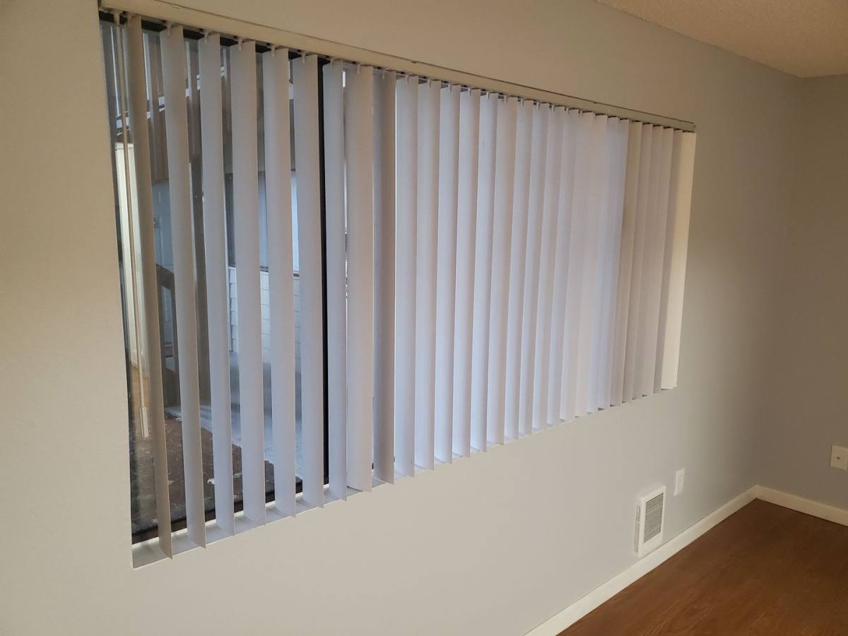 Apartment for rent at 2220 SW 337th Place, Federal Way, WA 98023