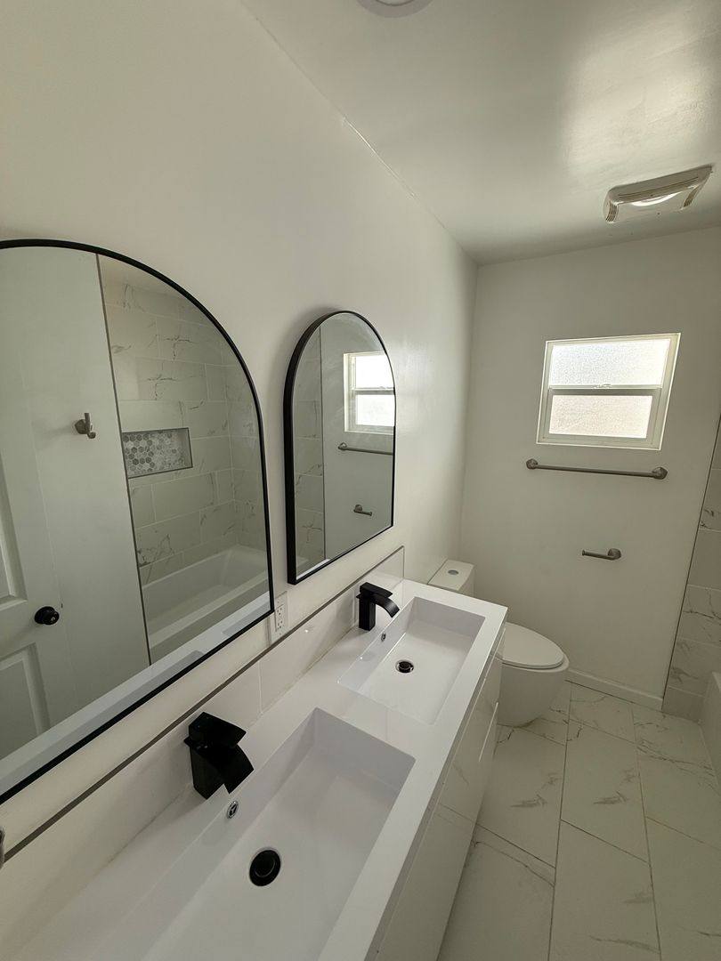 Apartment for rent at 10214 Omelveny Ave, Pacoima, CA 91331