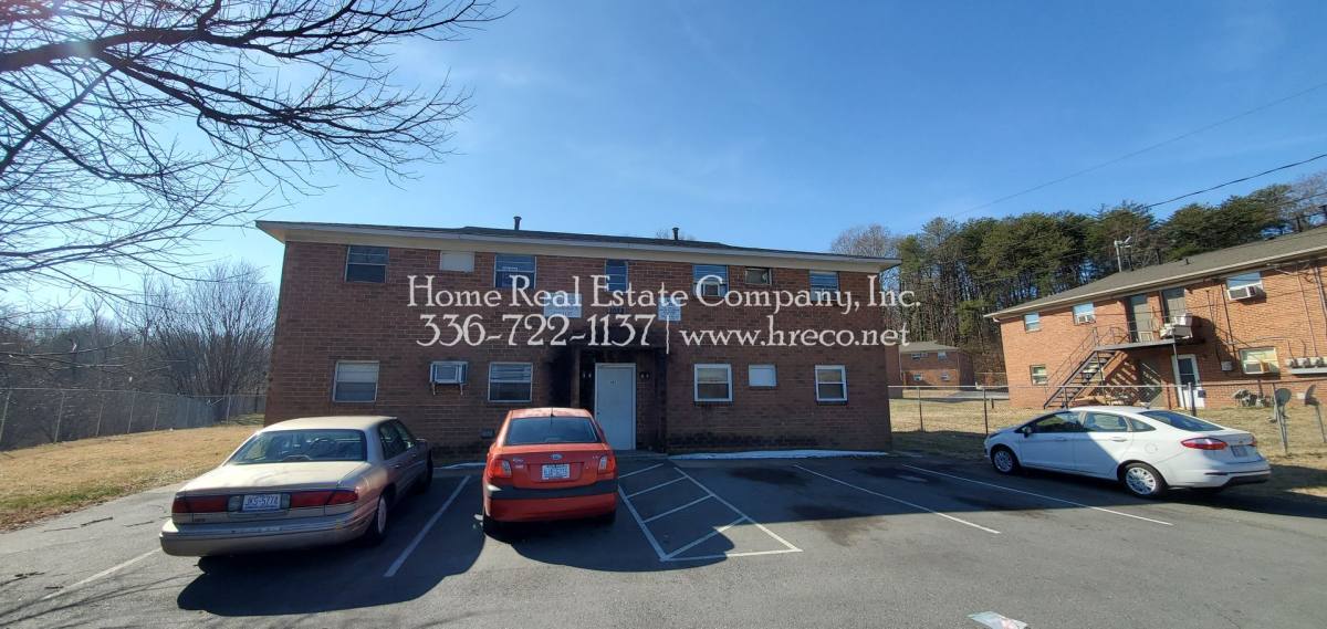 Apartment for rent at 1982 Maryland Ave, Winston Salem, NC 27101