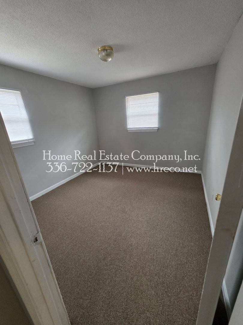 Apartment for rent at 1982 Maryland Ave, Winston Salem, NC 27101