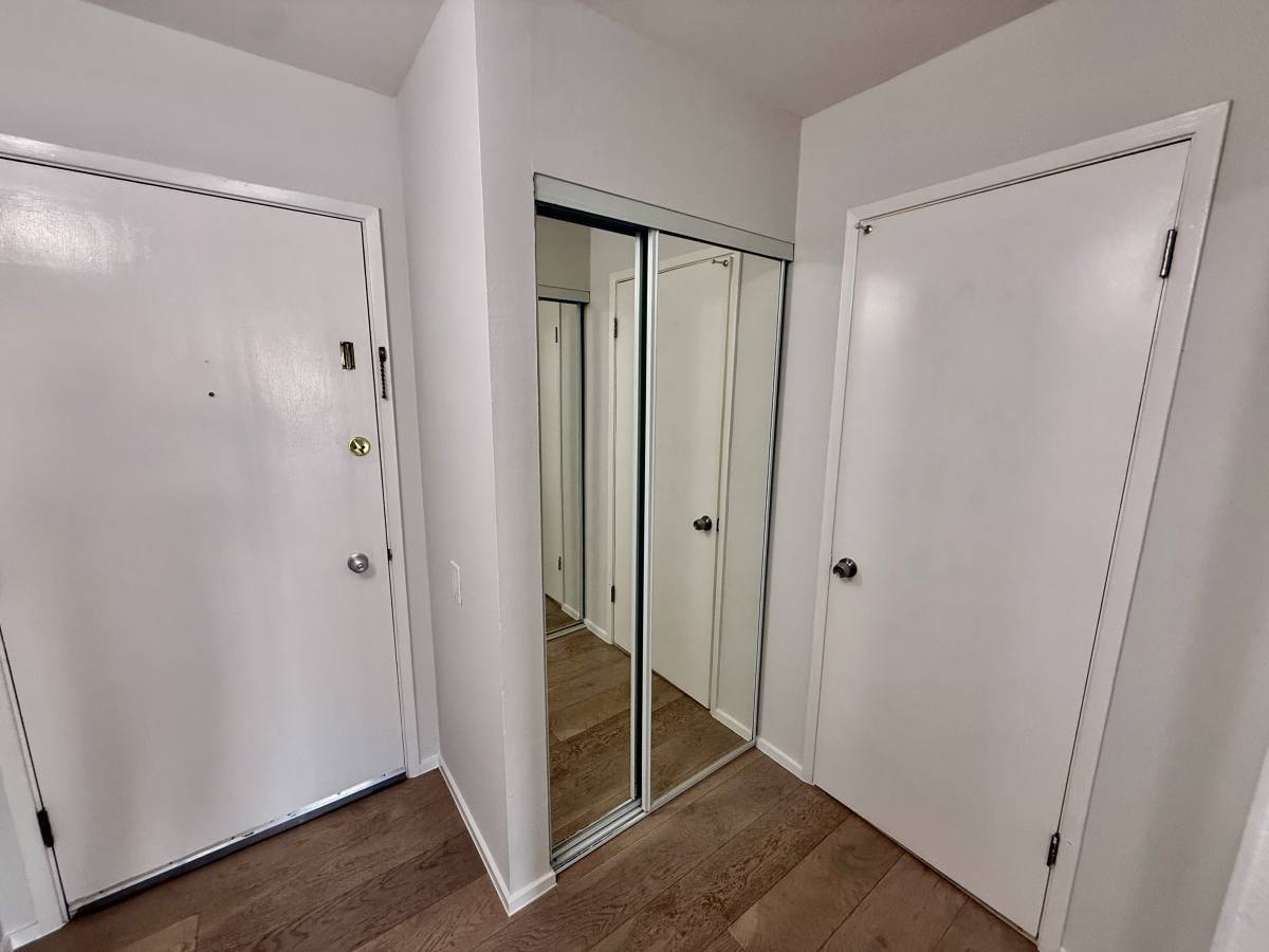 Apartment for rent at 315 Wayne Place #204, Oakland, CA 94606
