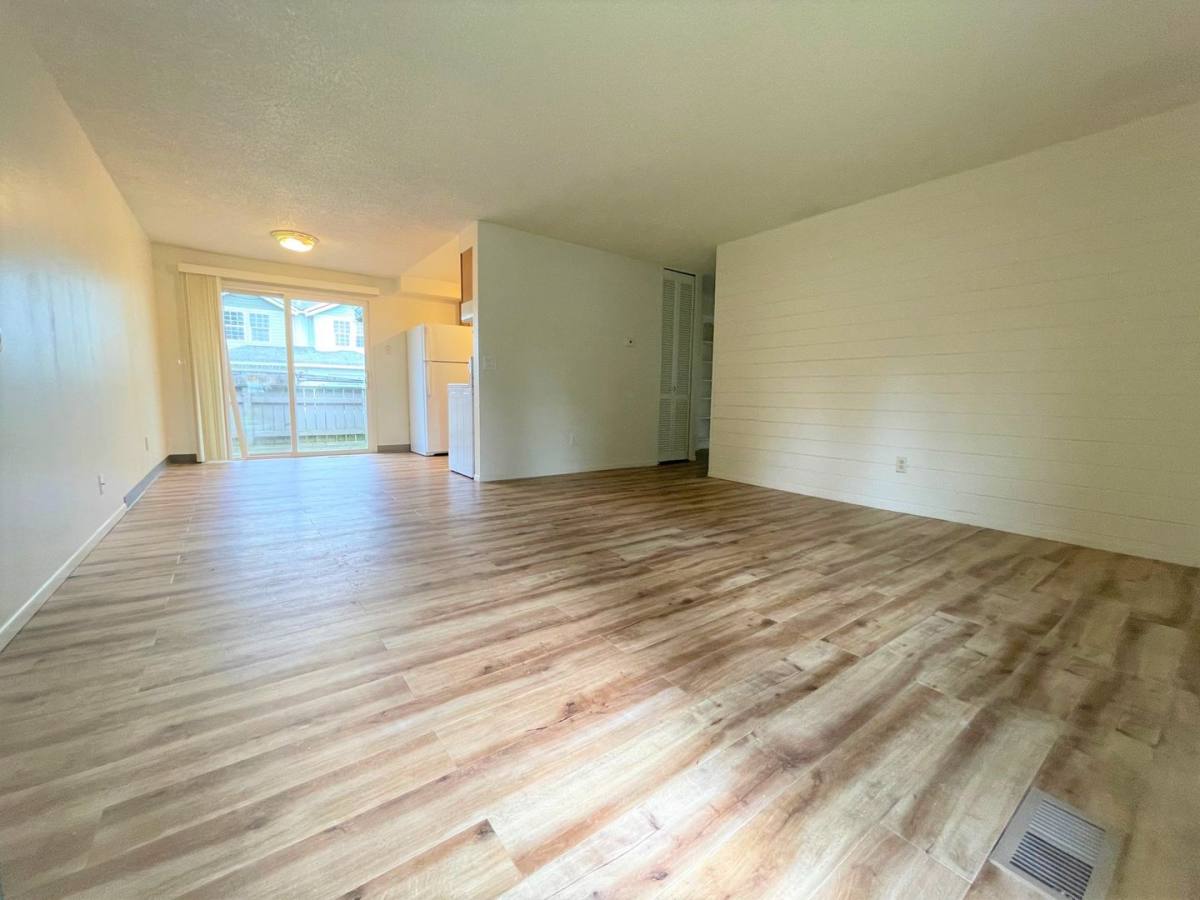 House for rent at 1330 S Ivy St, Cornelius, OR 97113