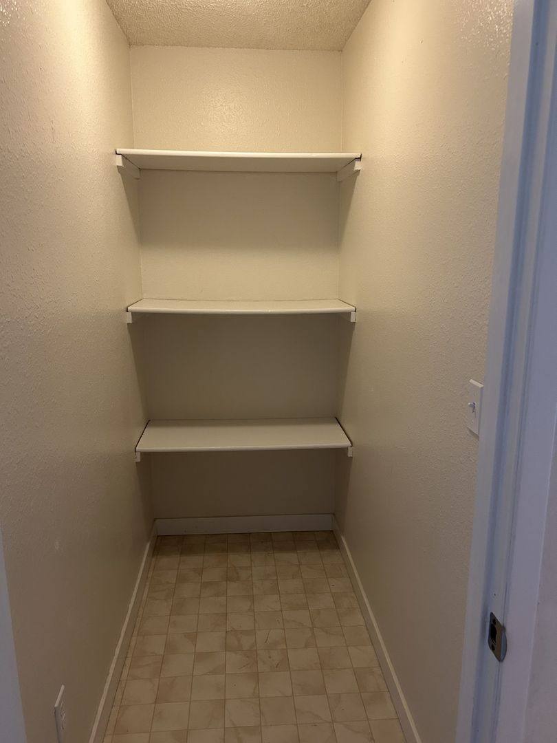 Apartment for rent at 13 S 338th Place, Federal Way, WA 98003