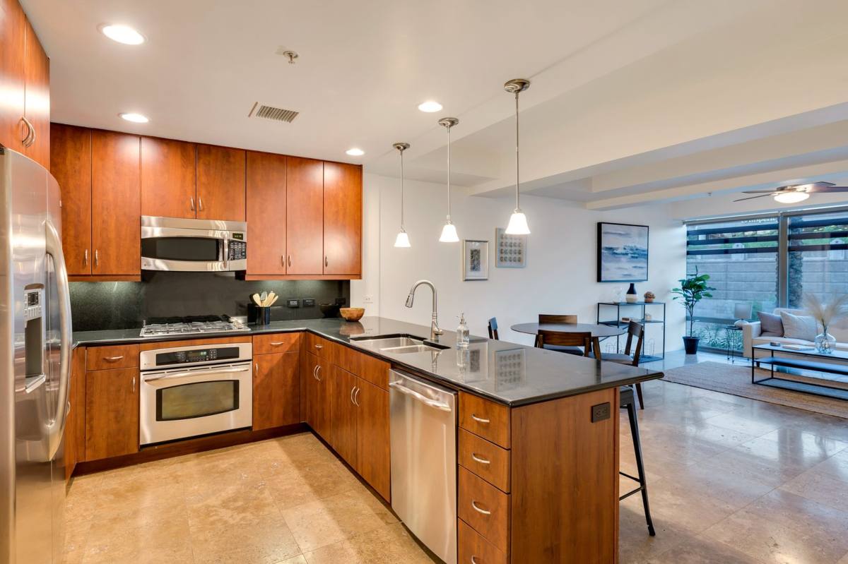 Condo for rent at 7161 E Rancho Vista Dr, Scottsdale, AZ 85251