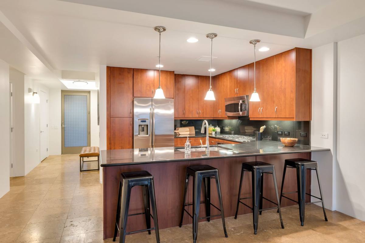 Condo for rent at 7161 E Rancho Vista Dr, Scottsdale, AZ 85251