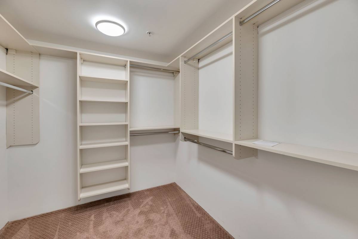 Condo for rent at 7161 E Rancho Vista Dr, Scottsdale, AZ 85251