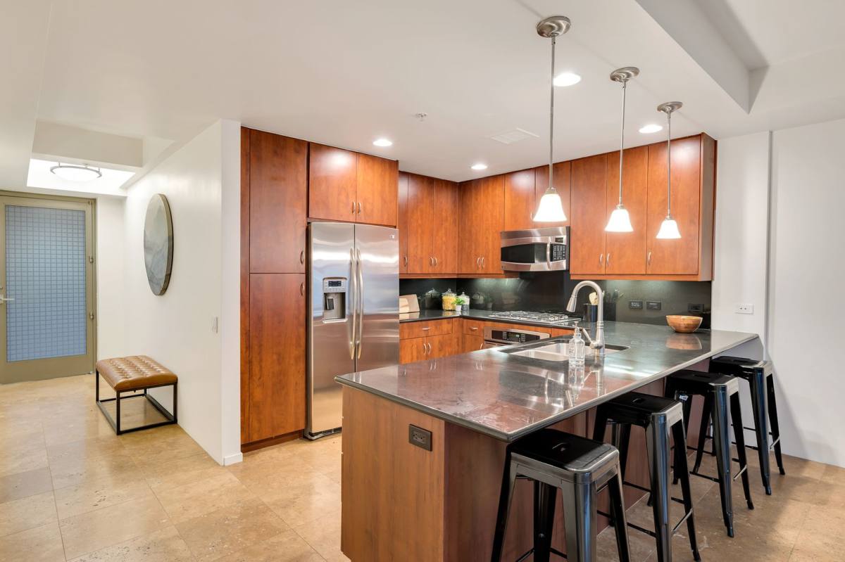 Condo for rent at 7161 E Rancho Vista Dr, Scottsdale, AZ 85251