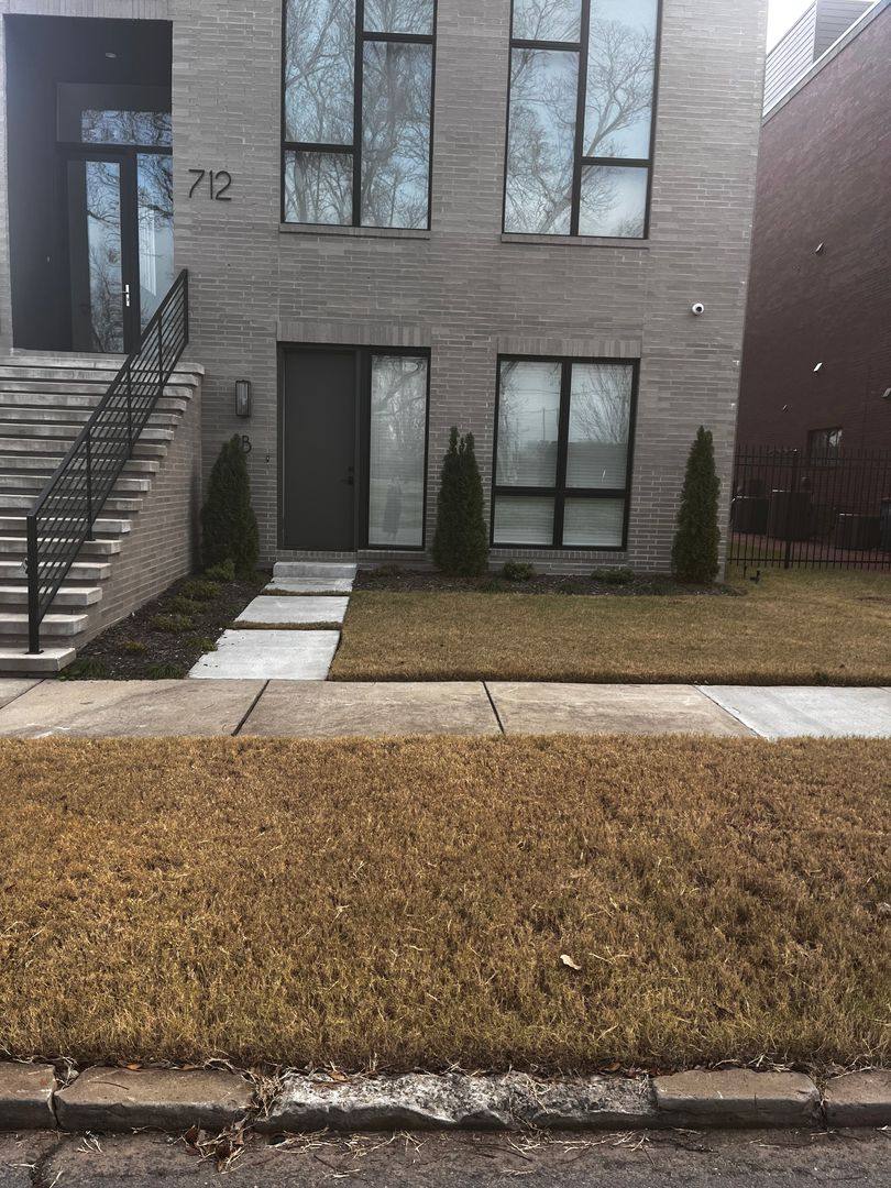 Apartment for rent at 712 N Magnolia St, North Little Rock, AR 72114