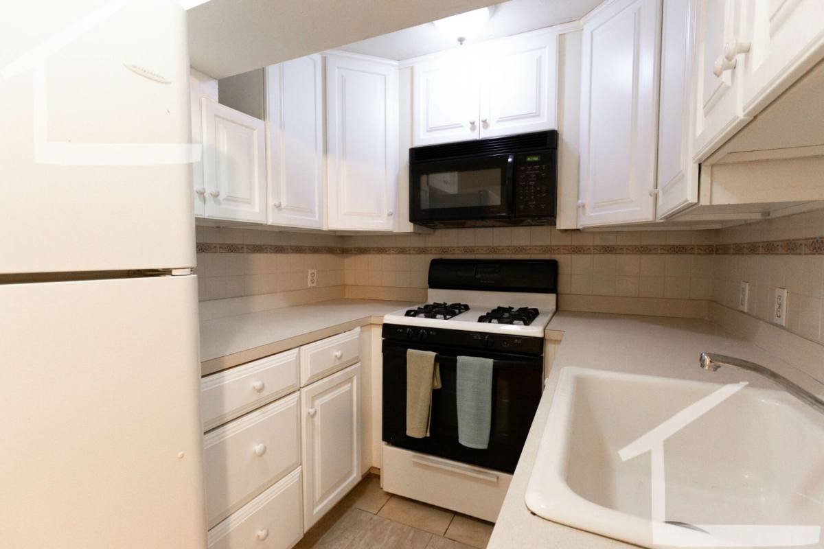 Apartment for rent at 1136 Commonwealth Ave #7G, Allston, MA 02134