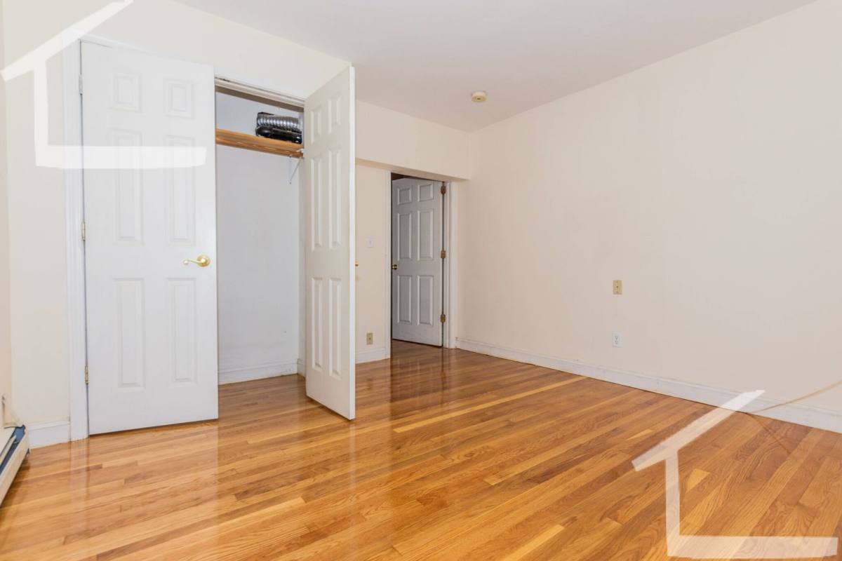 Apartment for rent at 1136 Commonwealth Ave #7G, Allston, MA 02134