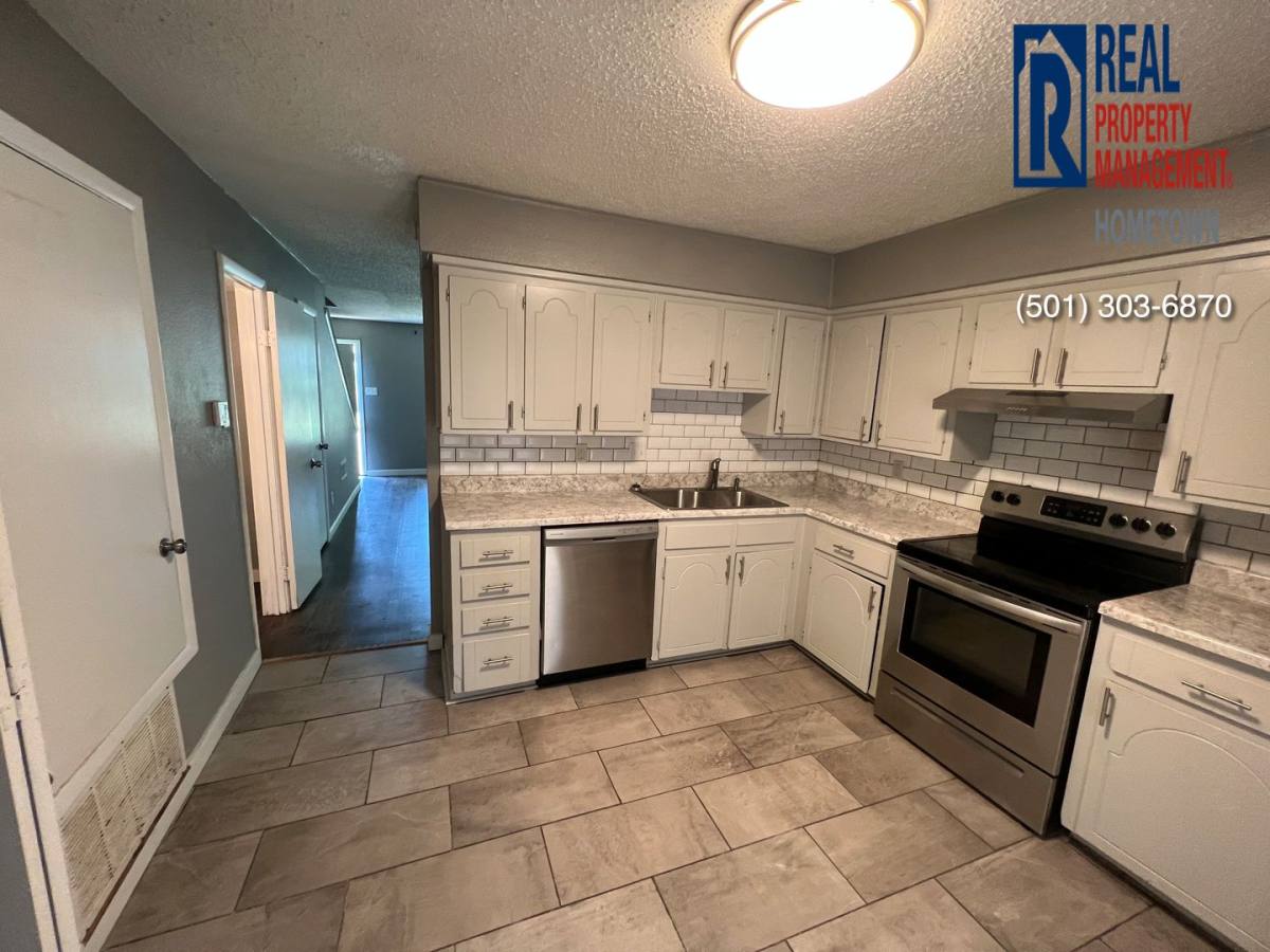 Apartment for rent at 5712 Sorenson St #B, North Little Rock, AR 72118