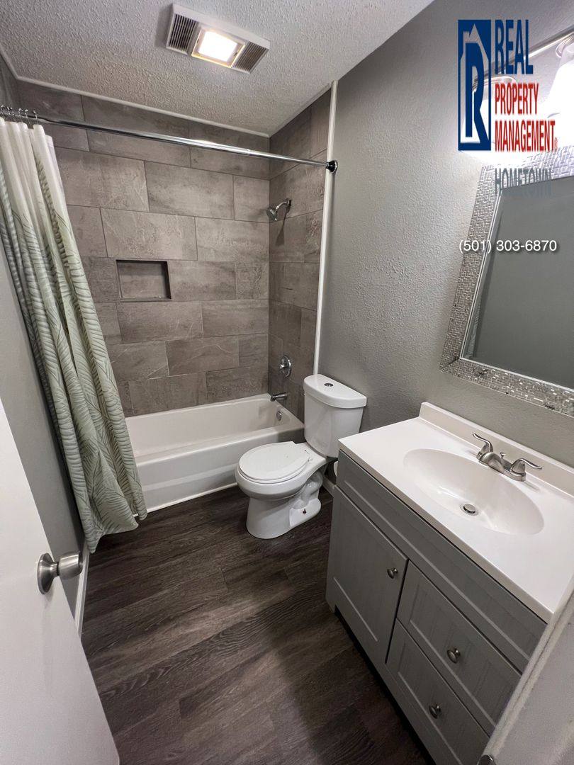 Apartment for rent at 5712 Sorenson St #B, North Little Rock, AR 72118