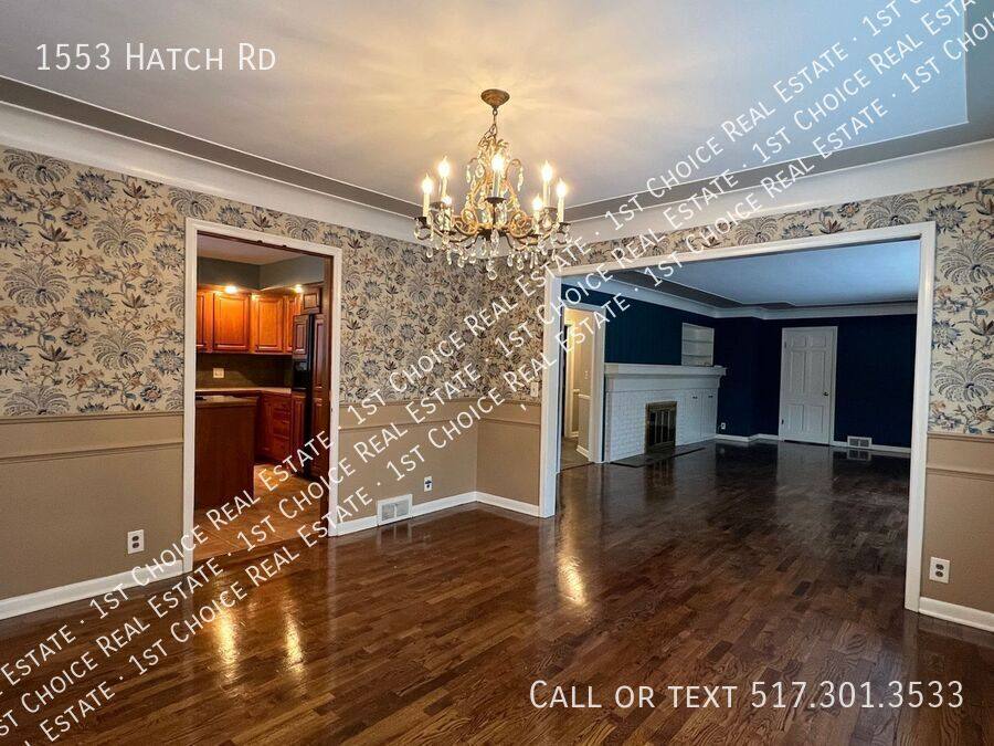 House for rent at 1553 Hatch Rd, Okemos, MI 48864