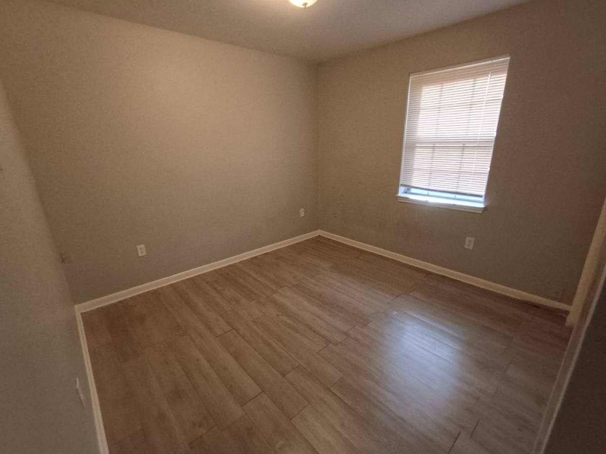 House for rent at 1666 N Rosedale Dr, Baton Rouge, LA 70815
