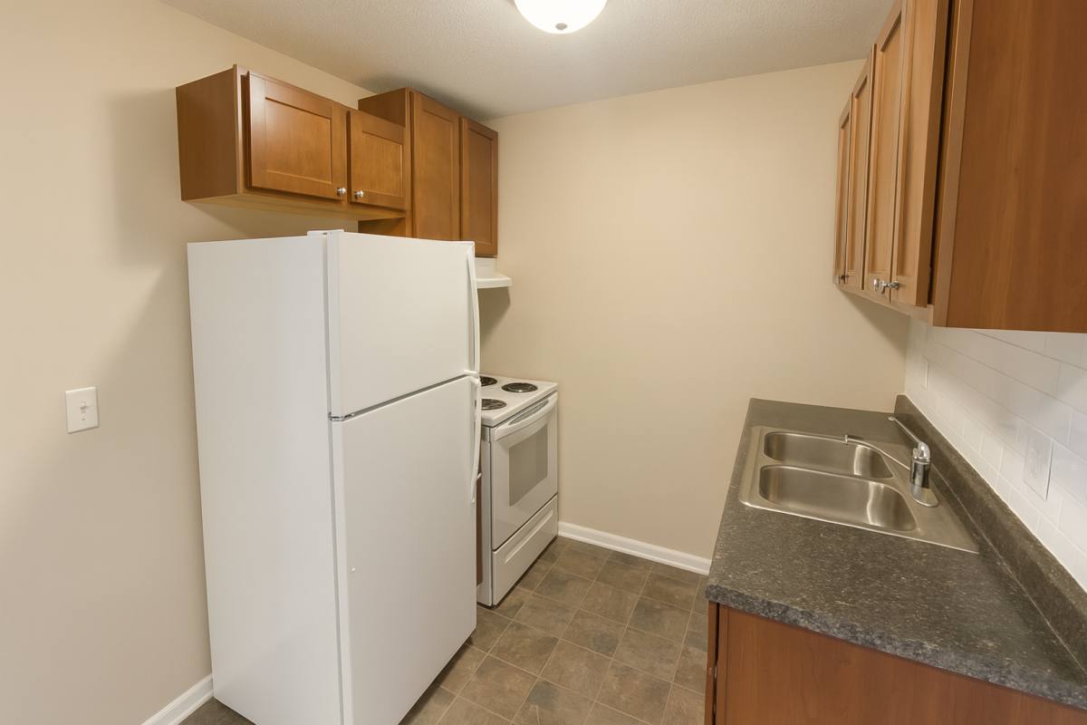Apartment for rent at 2801 & 2811 7th Ave, Anoka, MN 55303