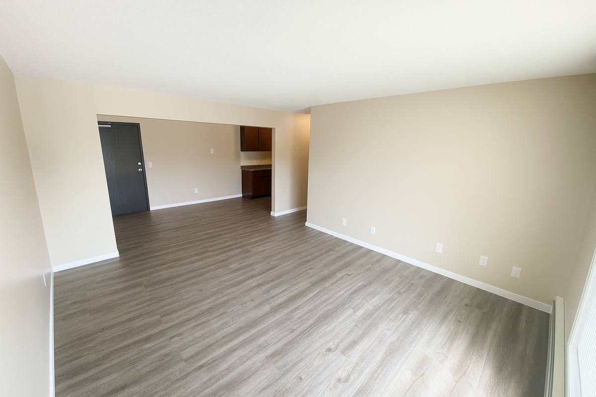Apartment for rent at 2801 & 2811 7th Ave, Anoka, MN 55303