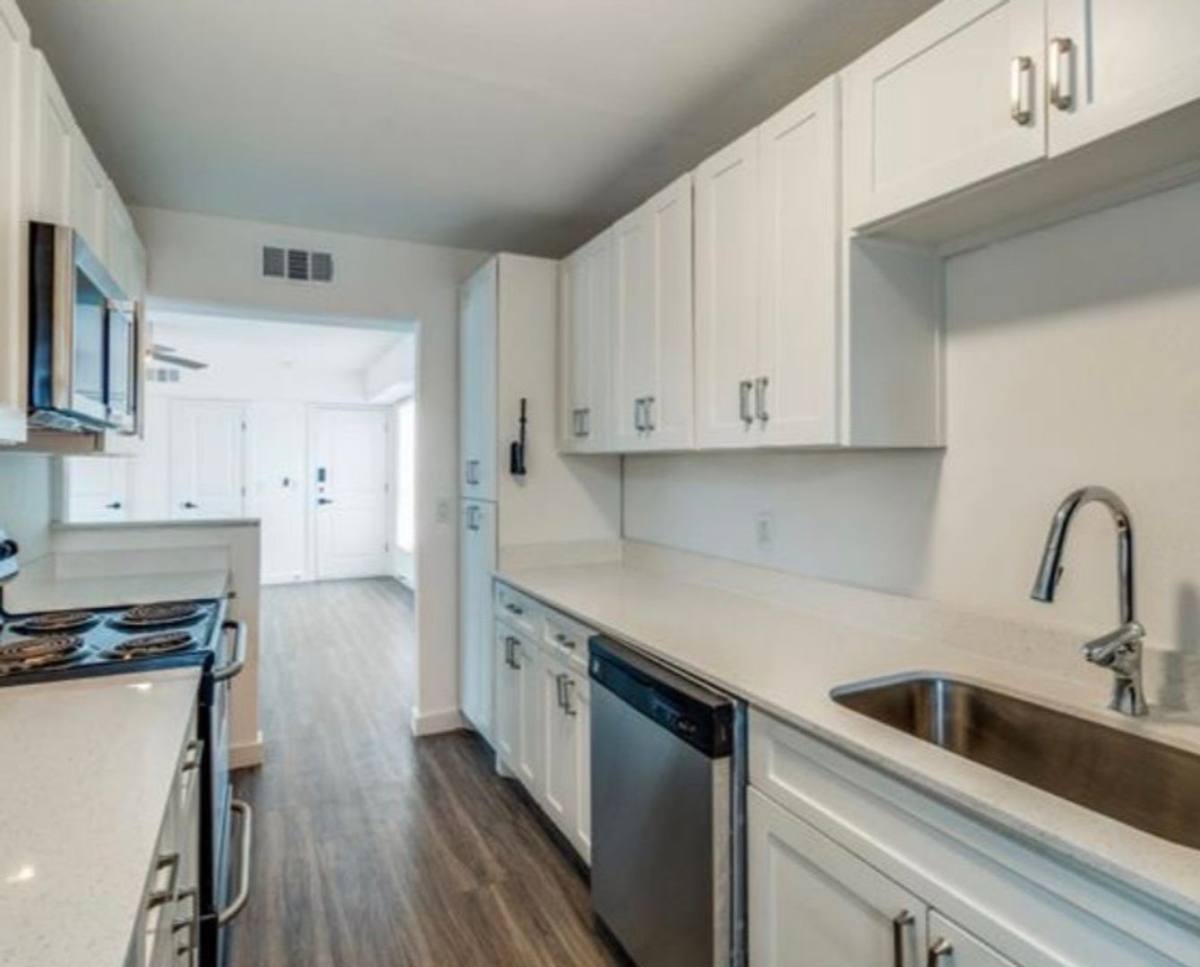 Apartment for rent at 4619 Ross Ave, Dallas, TX 75204