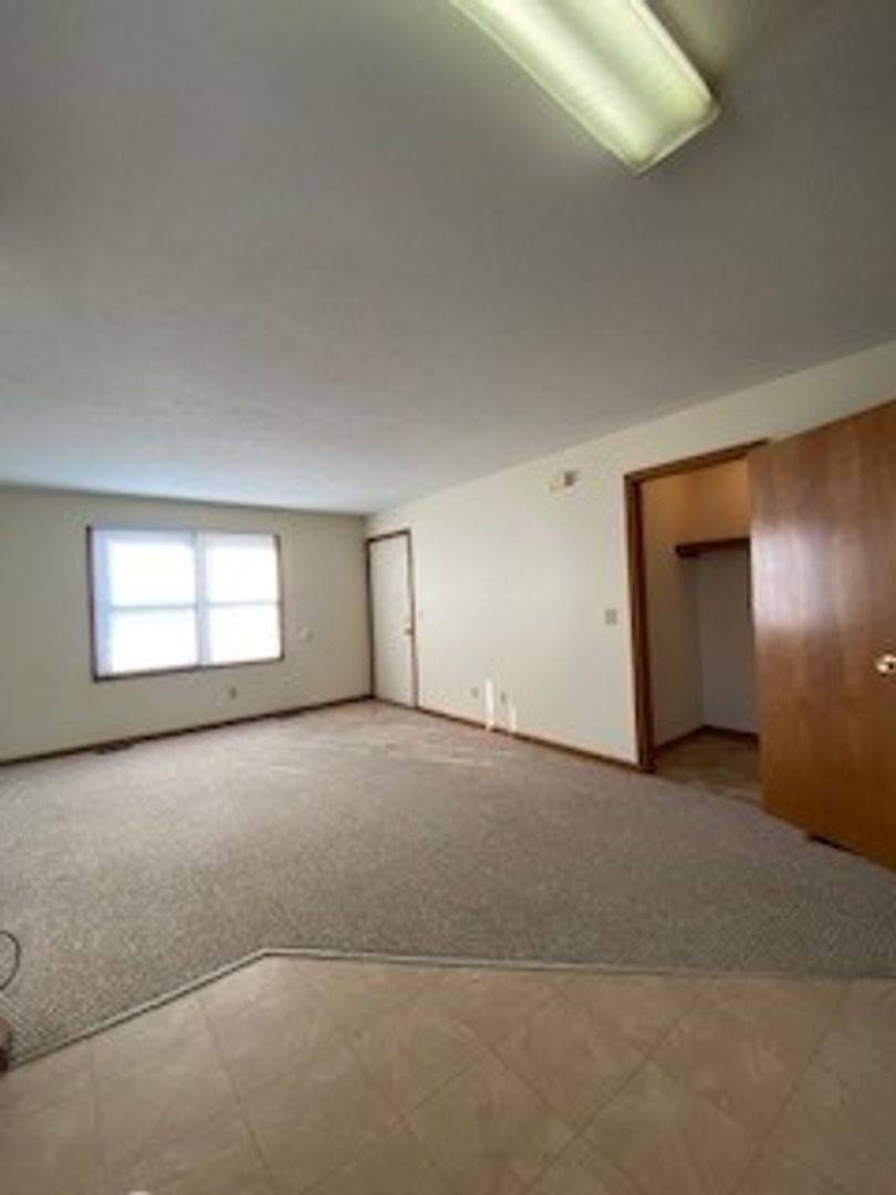 Apartment for rent at 212 Stonewall Court, Nappanee, IN 46550