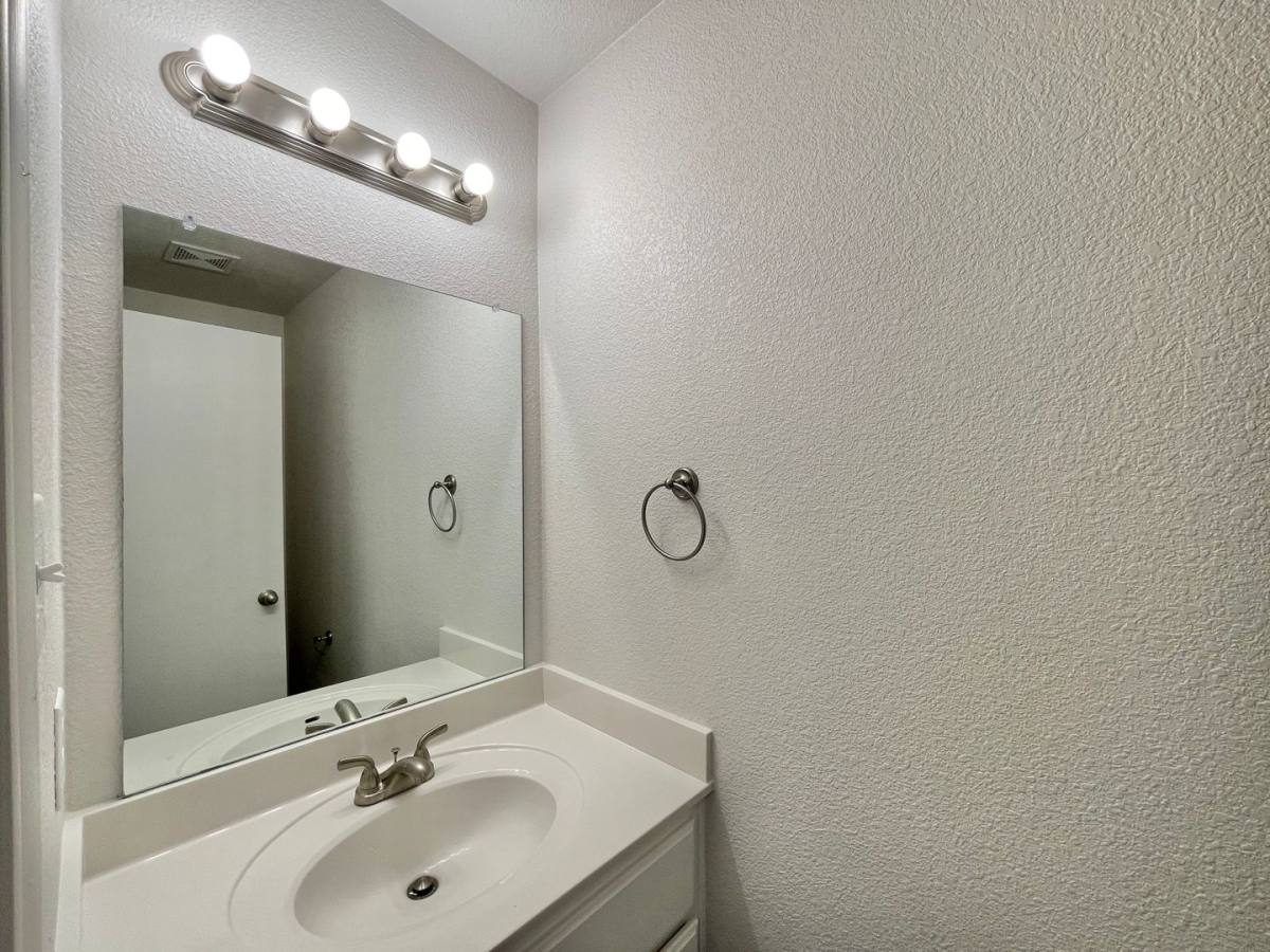 Townhouse for rent at 1708 Castroville Trail, Copperas Cove, TX 76522