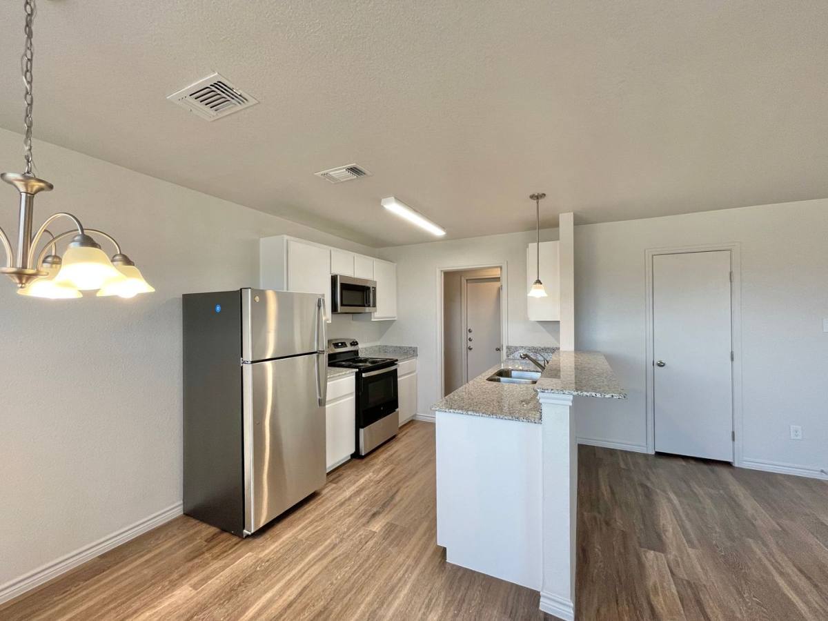 Townhouse for rent at 1708 Castroville Trail, Copperas Cove, TX 76522