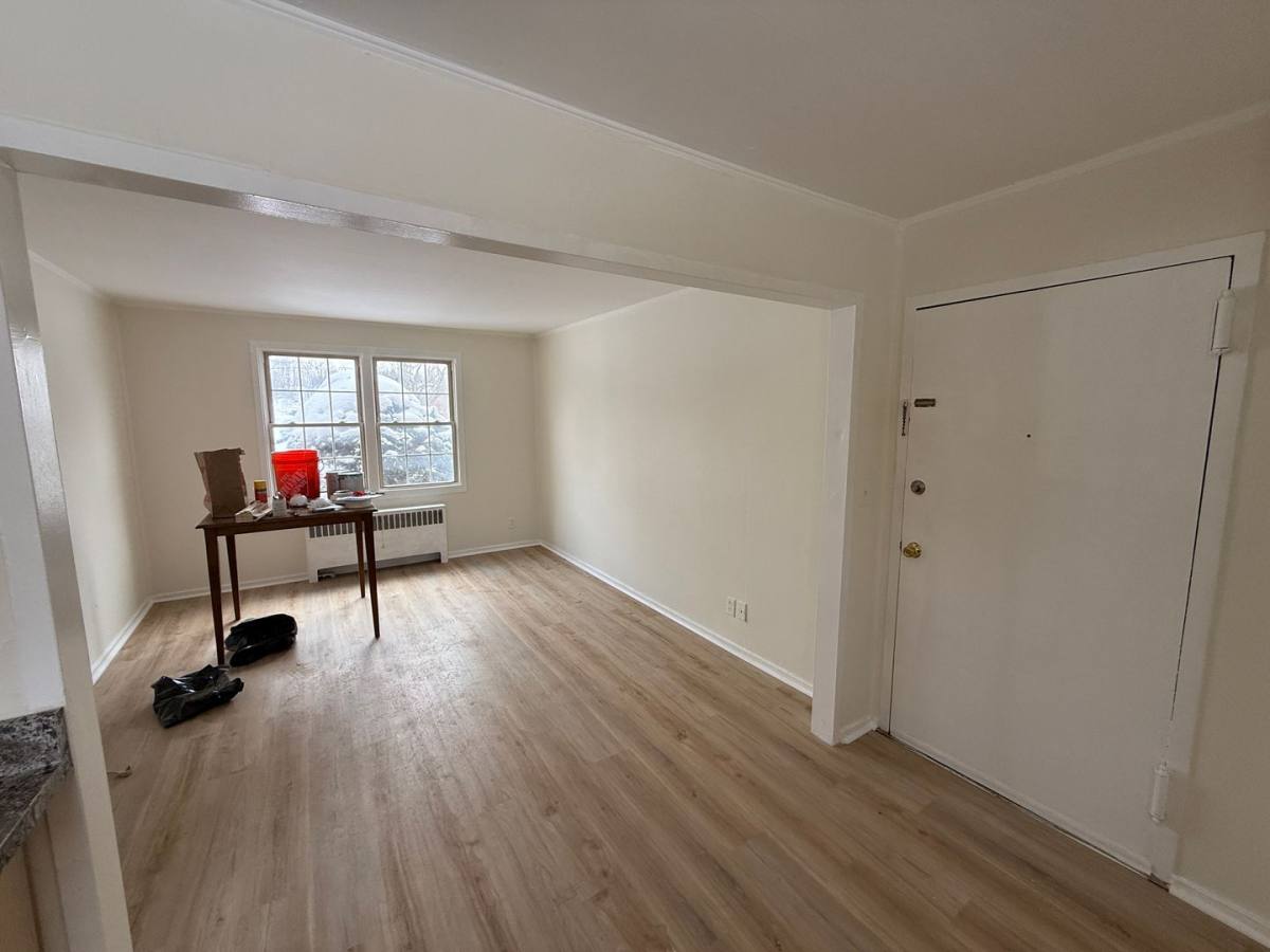 Apartment for rent at 108 Northampton Rd, Amsterdam, NY 12010
