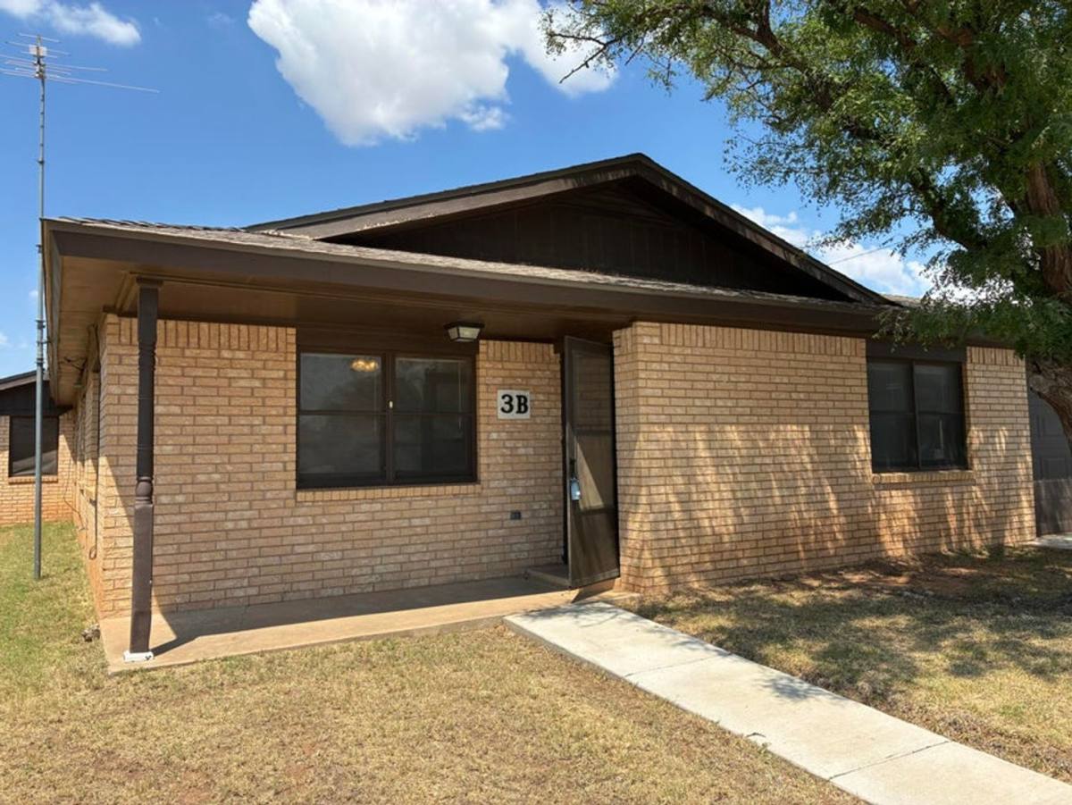Apartment for rent at 3 Wagnon Dr, Wolfforth, TX 79382